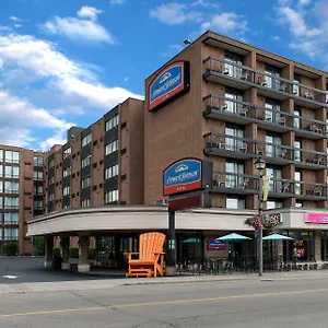 Hotel Howard Johnson Plaza By Wyndham By The Falls, Niagara-Fälle